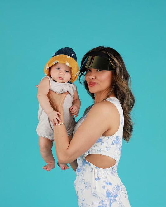 Midnight Meteorite Bonnet