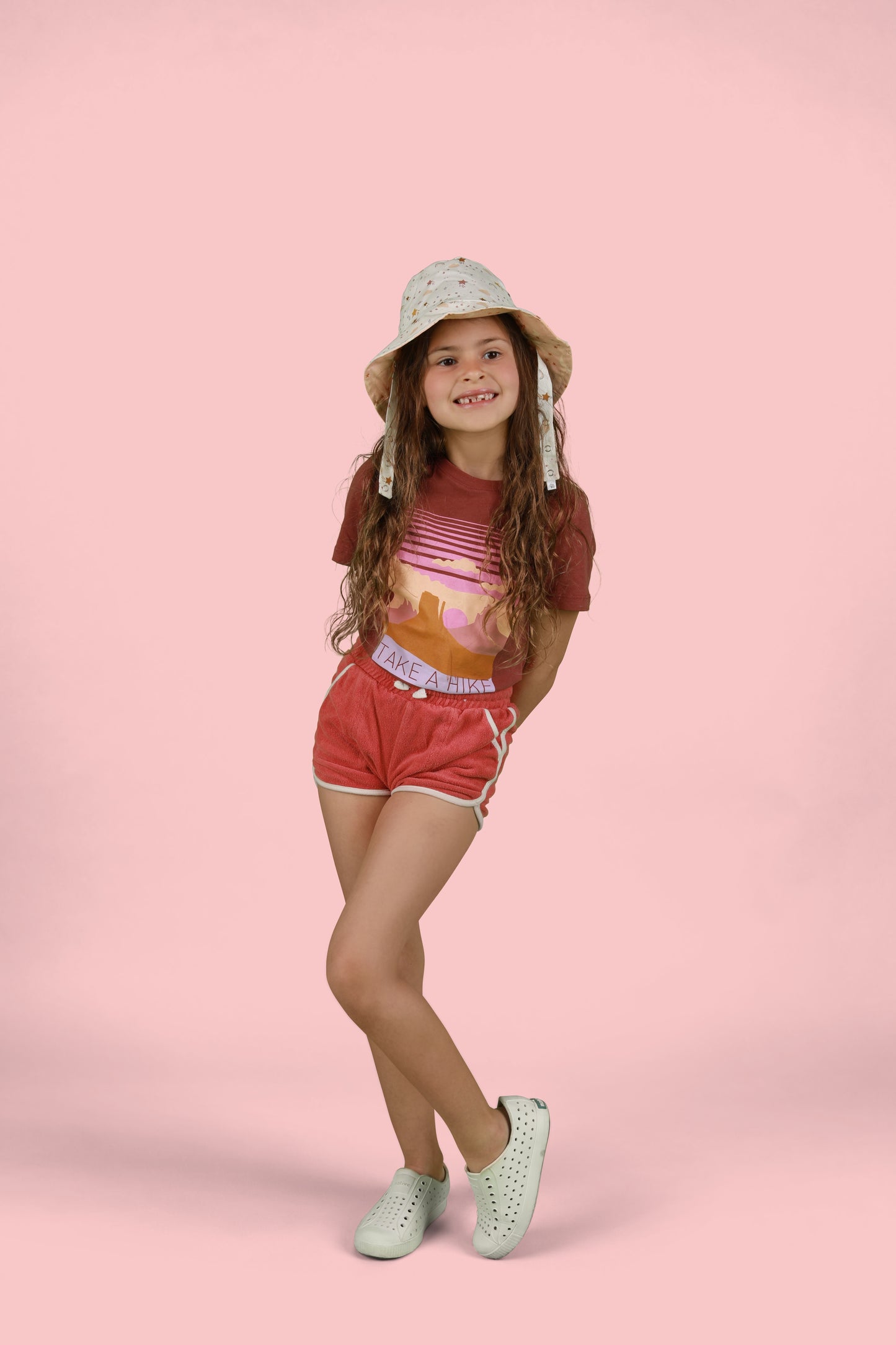 Rainbow Daydreams Bucket